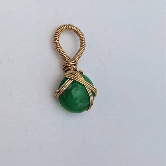 💚SOLD💚Green Cat's Eye Gold Wire Wrapped Pendant Handmade Glam Artisan Cute - Picture 9 of 10